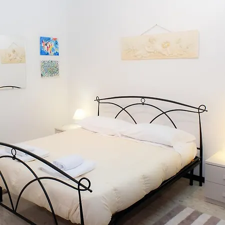 Apartament Deluxe Quattro Spade Verona Exterior foto